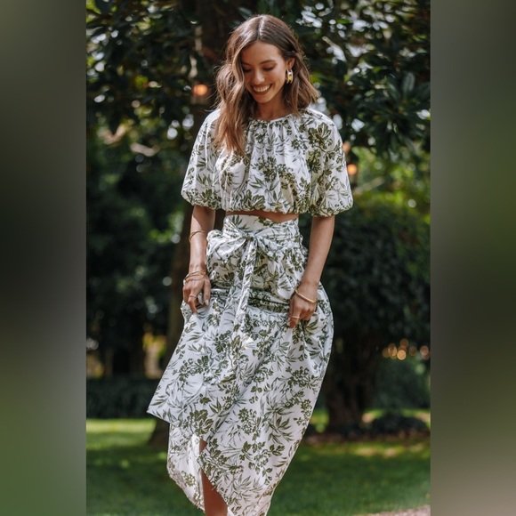 PETAL & PUP DELILAH SET - GREEN FLORAL L B1646 - Picture 3 of 9